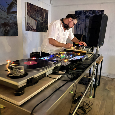 Open Decks night photo